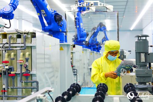 江西贛州 智能工廠助力培育新質(zhì)生產(chǎn)力